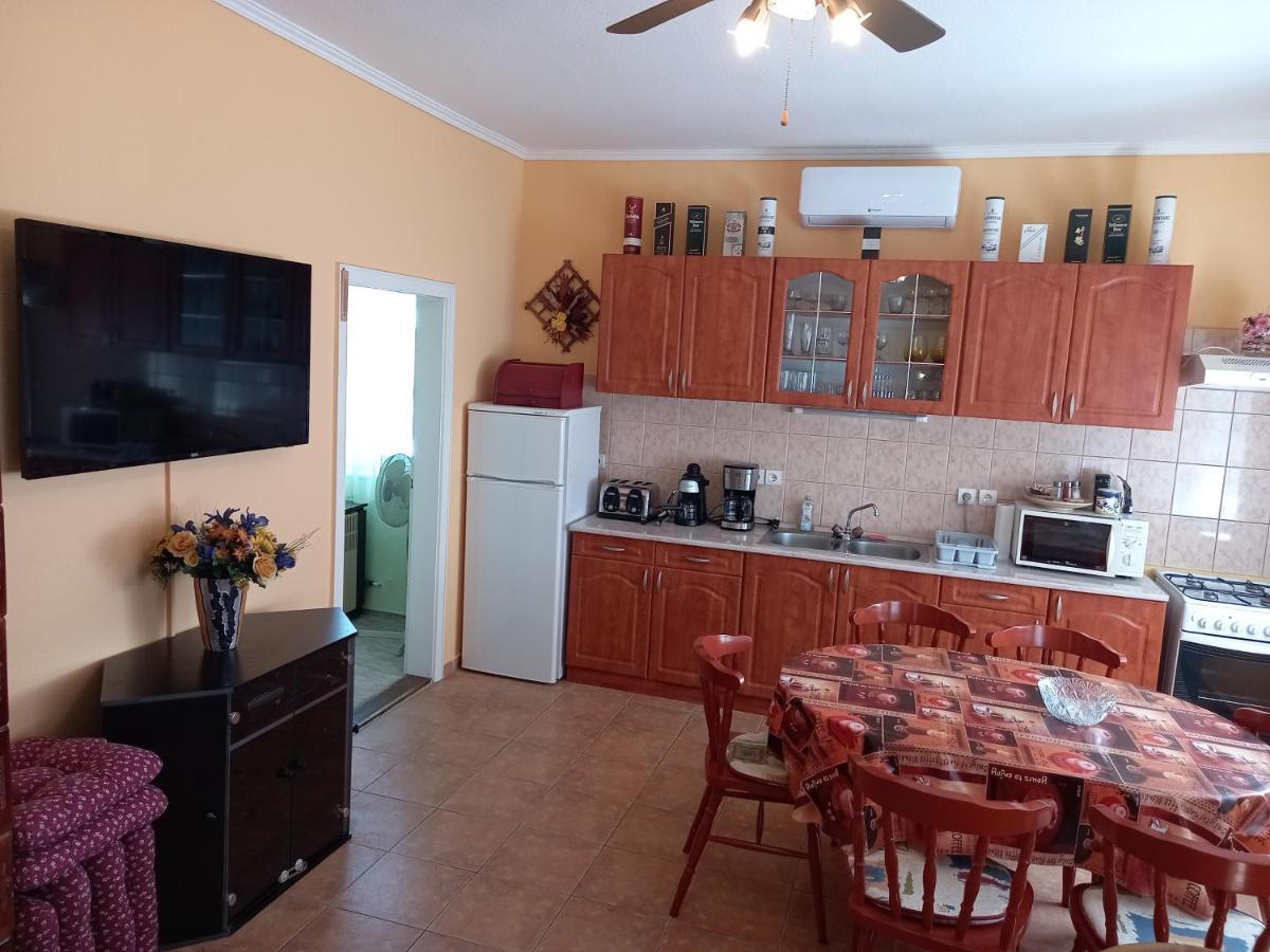 Kiraly Apartman Фоньод Экстерьер фото